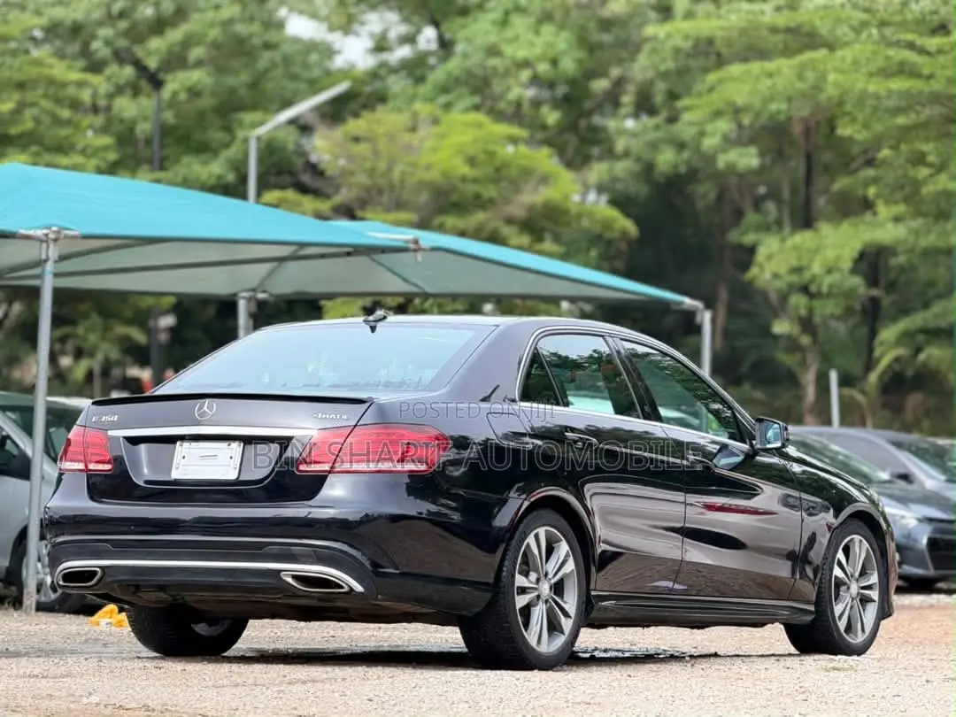 Mercedes-Benz E350 Base 4Matic Sedan AWD (3.5L 6cyl 7A) 2015 Black
