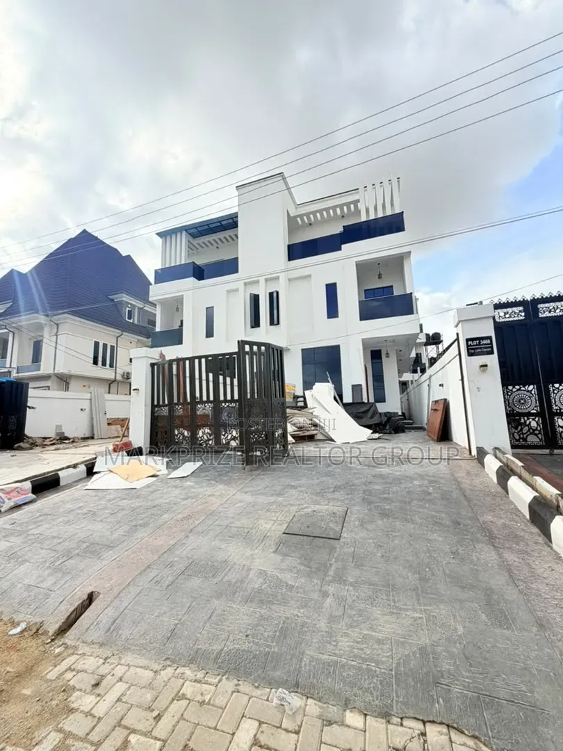 4bdrm Duplex in Amuwo Odofin Lagos for sale