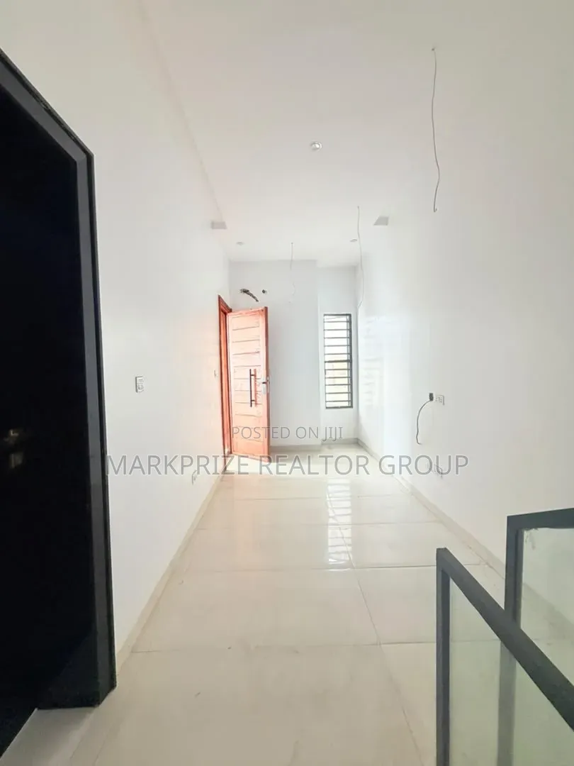 4bdrm Duplex in Amuwo Odofin Lagos for sale