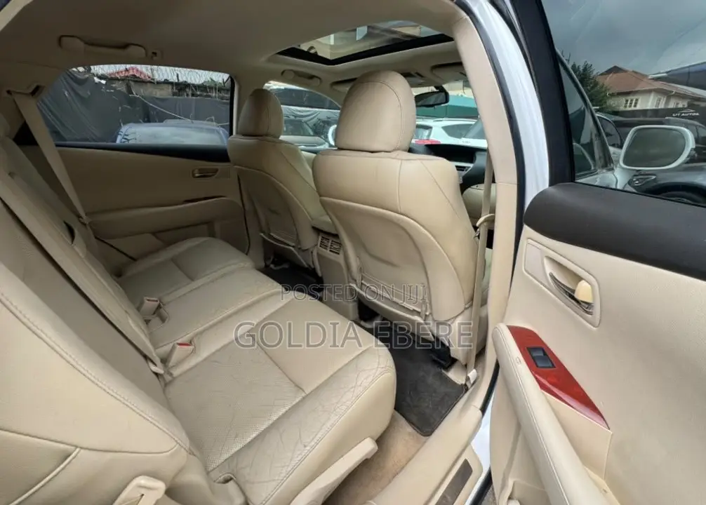 Lexus RX 2010 White