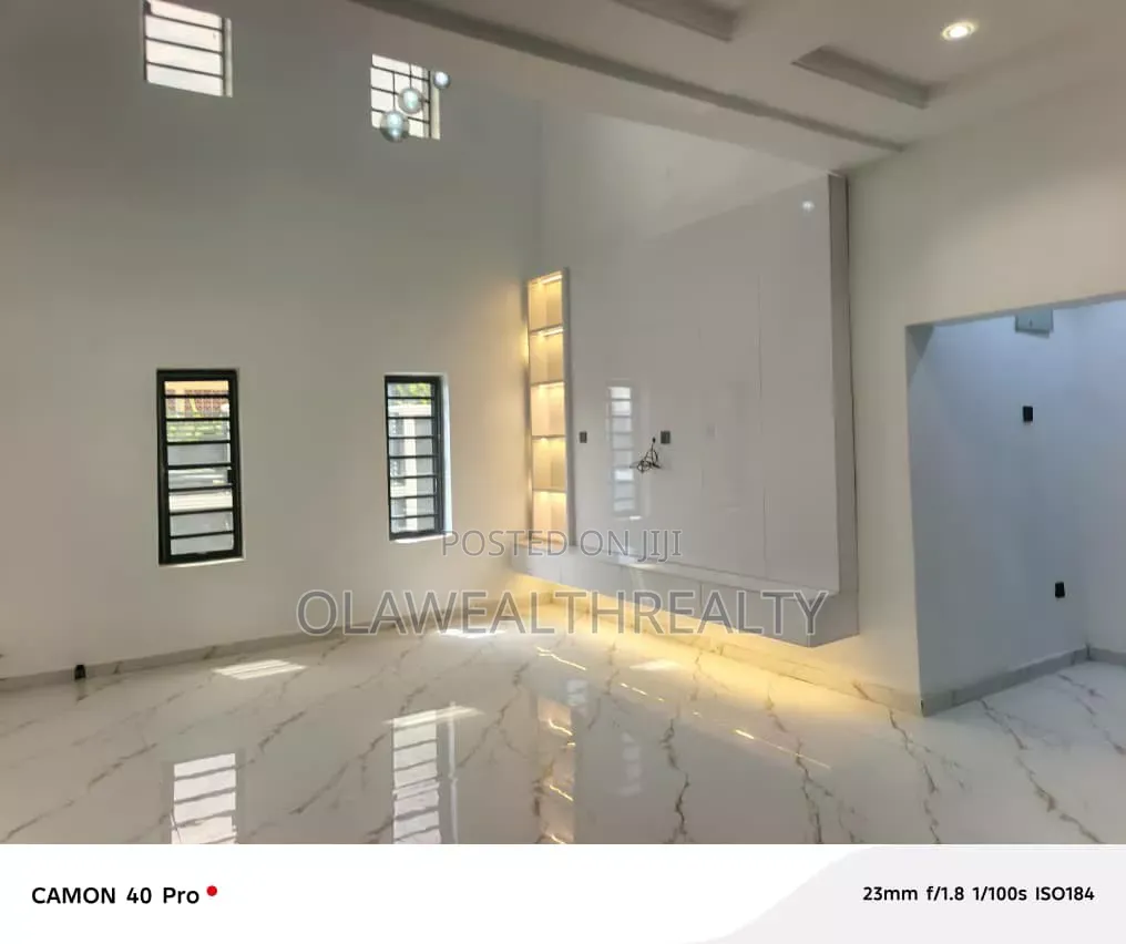 4bdrm Maisonette in Bodija for sale