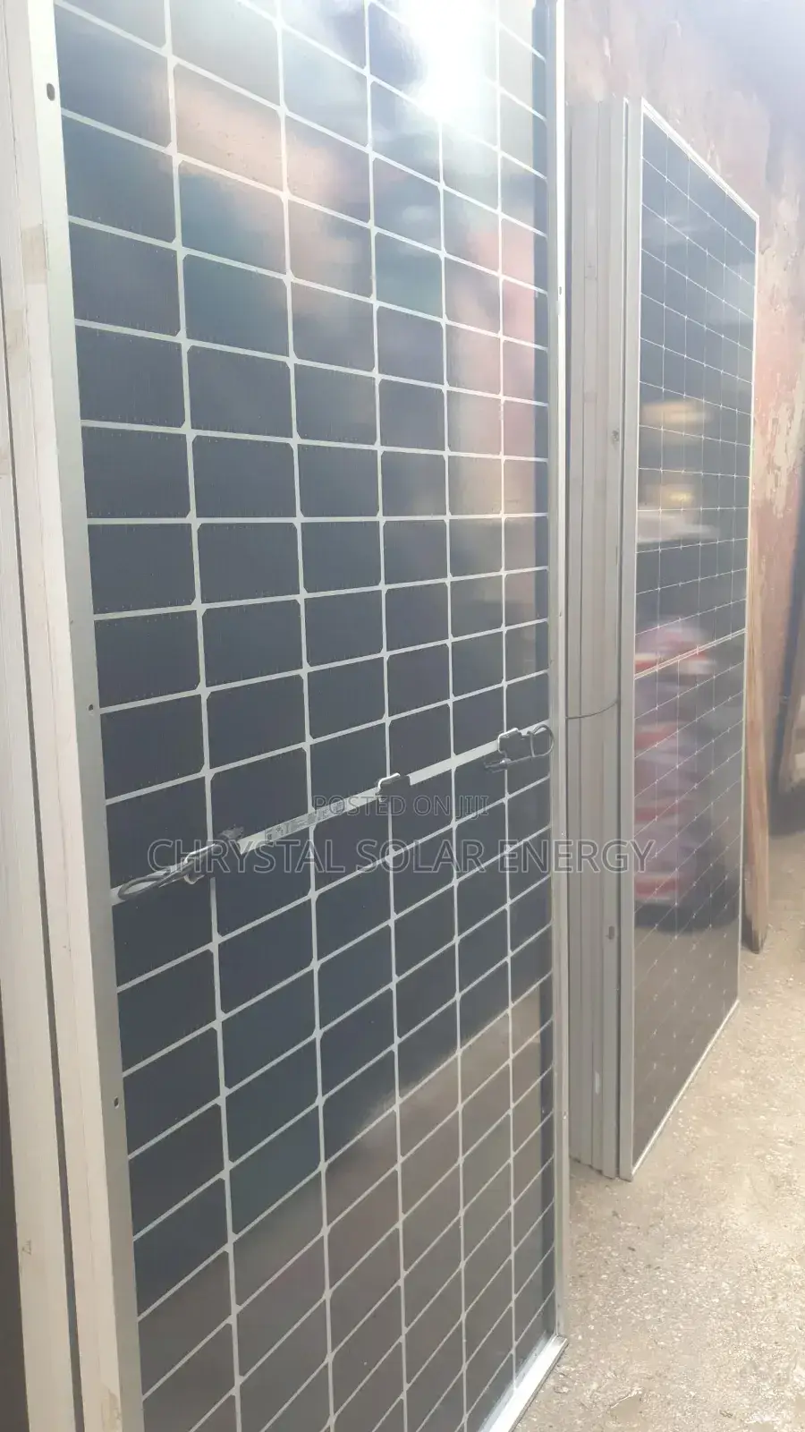 600watts Jinko by-Facial Solar Panel, 156cells, 580watts Max Pv Rating
