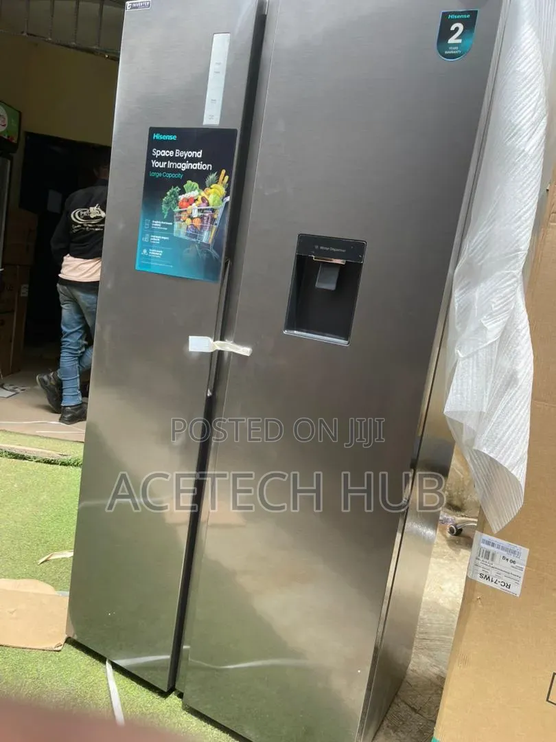 Hisense Refrigerator With Elegant Contemporary Design