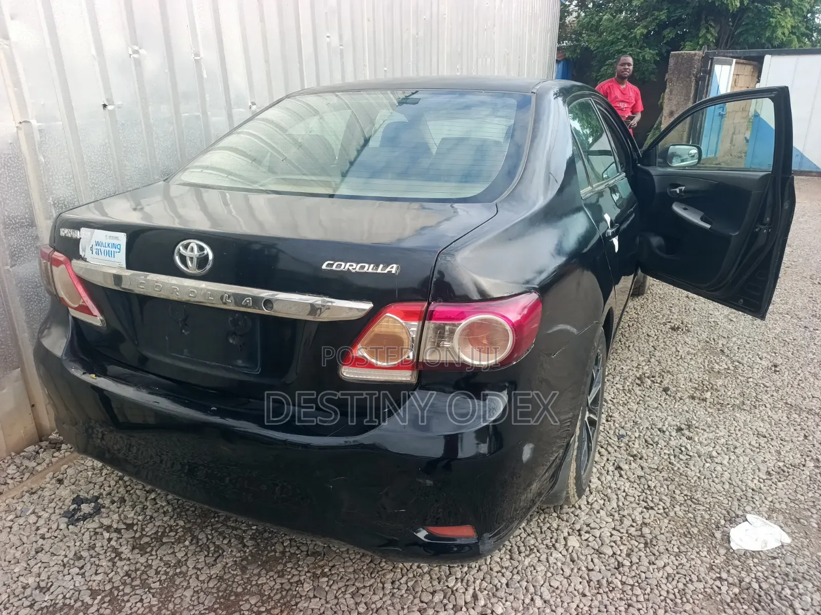 Toyota Corolla LE 4dr Sedan (1.8L 4cyl 4A) 2012 Black