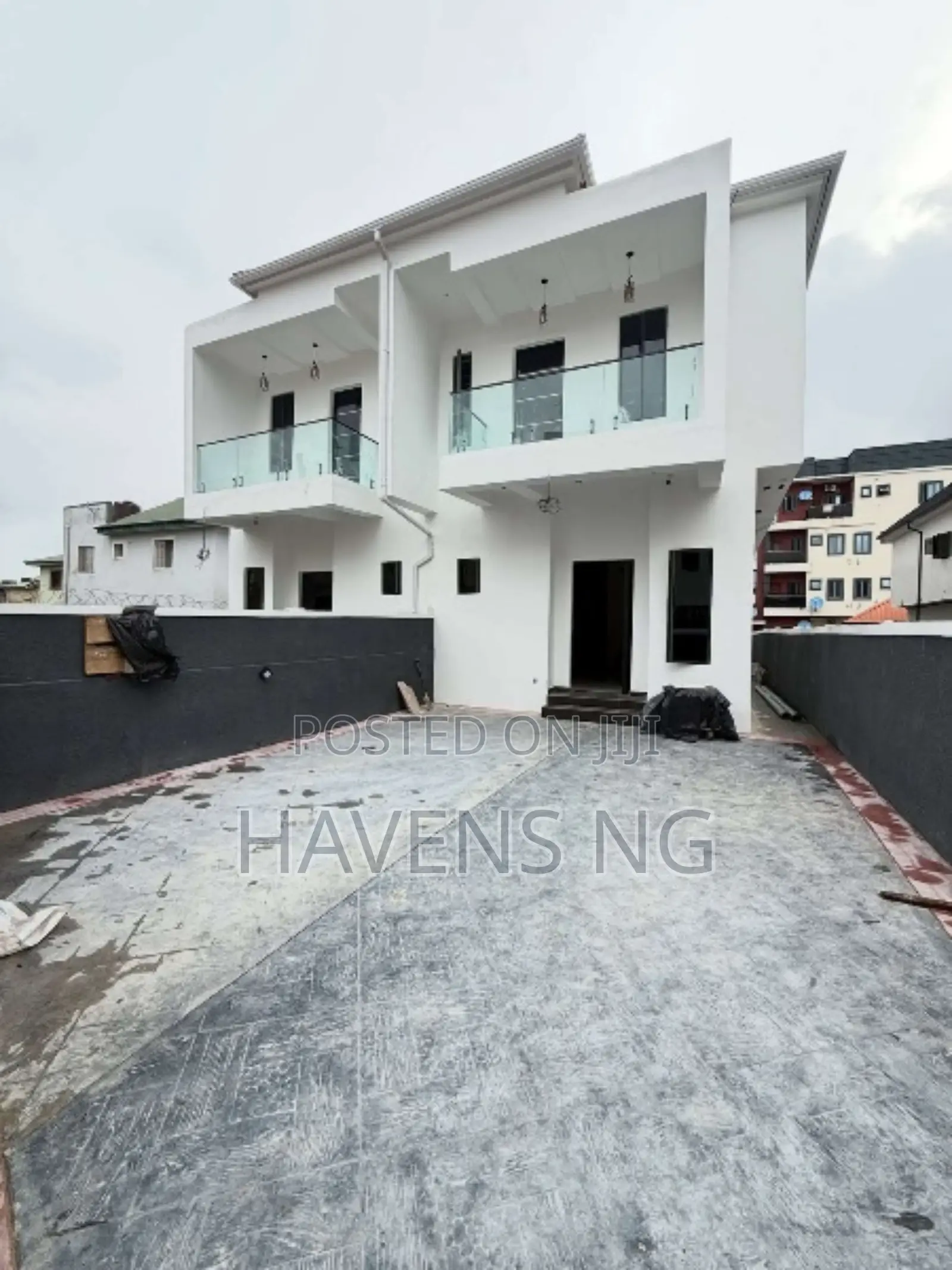 4bdrm Duplex in Sangotedo for sale
