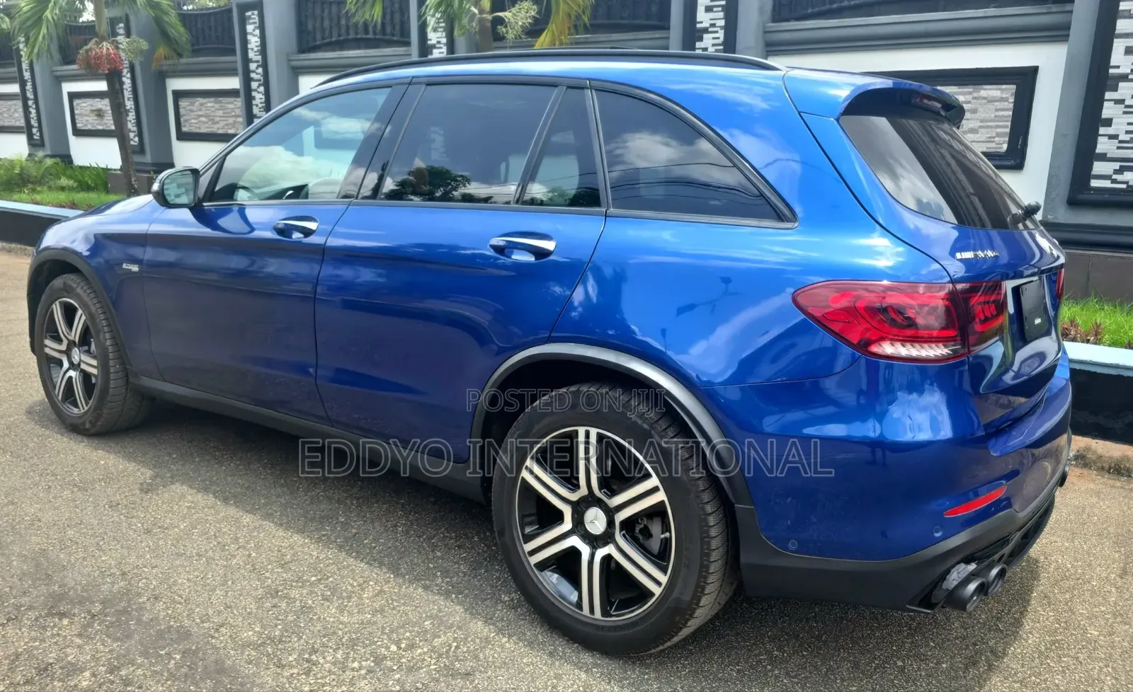 Mercedes-Benz GLC-Class 2022 Blue