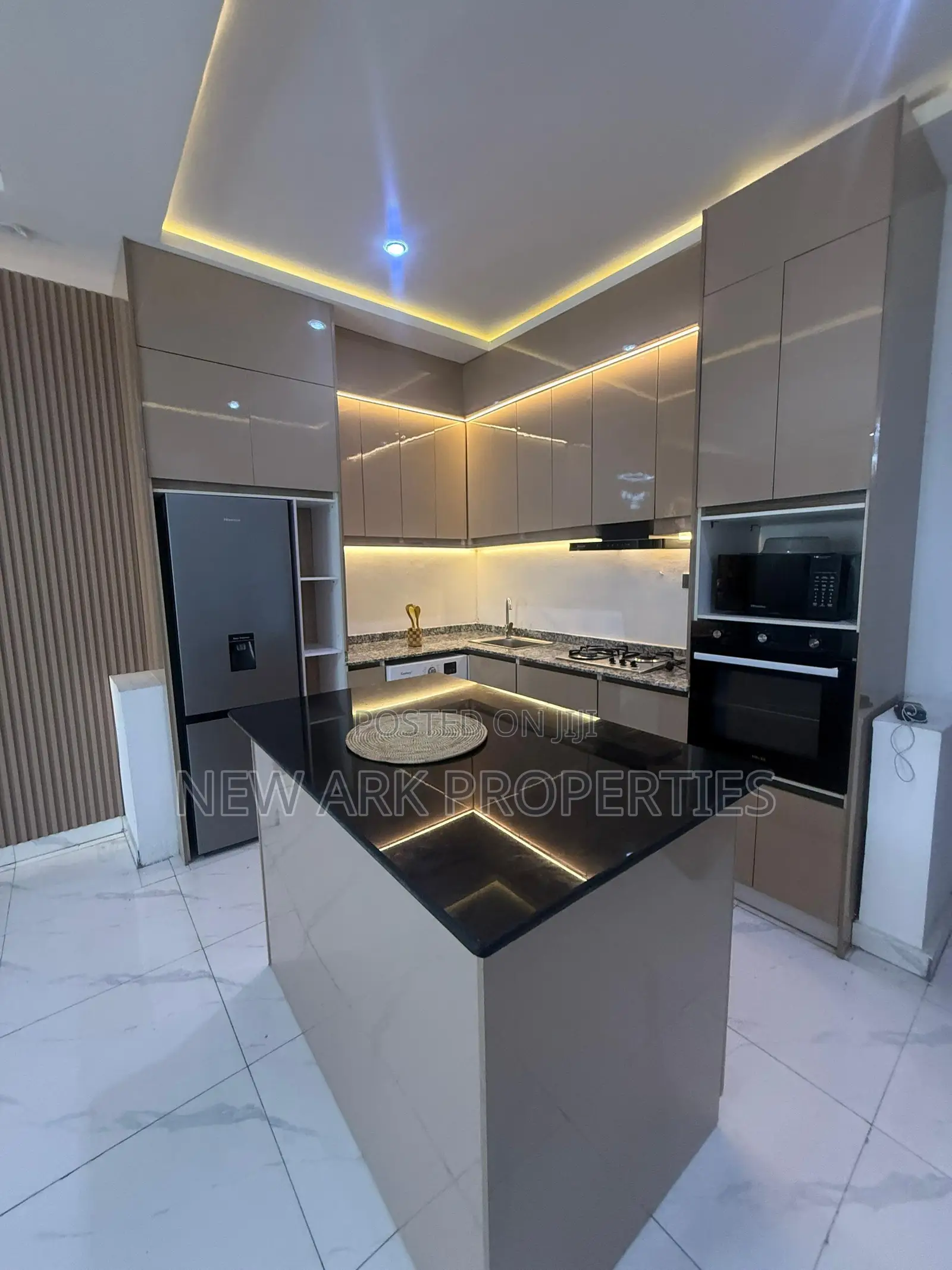 Furnished 2bdrm House in Ikate for sale