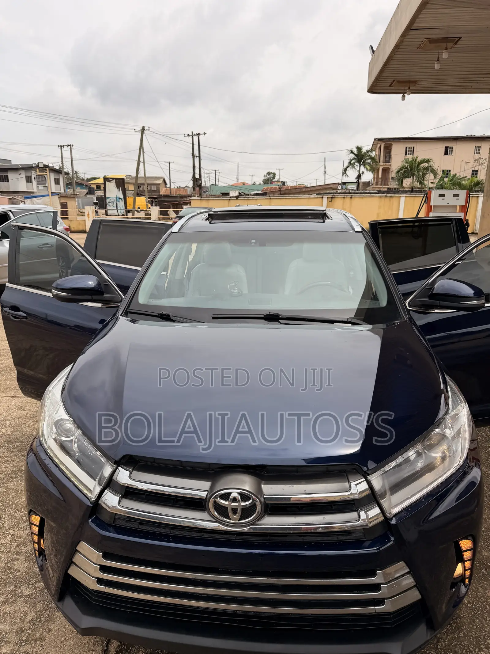 Toyota Highlander Limited 4x4 V6 (3.5L 6cyl 8A) 2017 Blue