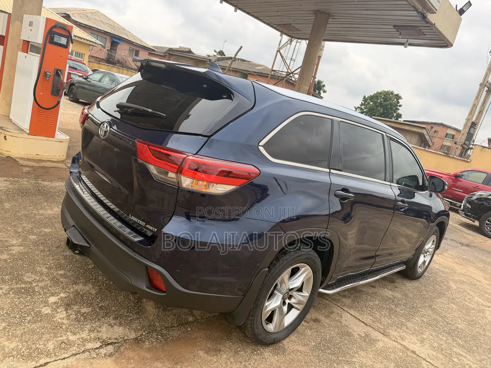 Toyota Highlander Limited 4x4 V6 (3.5L 6cyl 8A) 2017 Blue