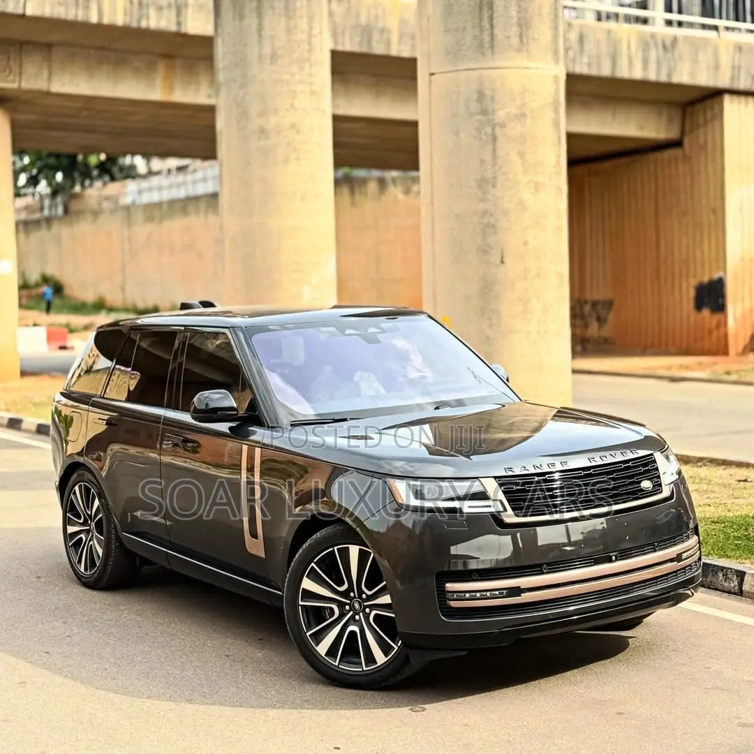 Land Rover Range Rover Vogue 2025 Gray
