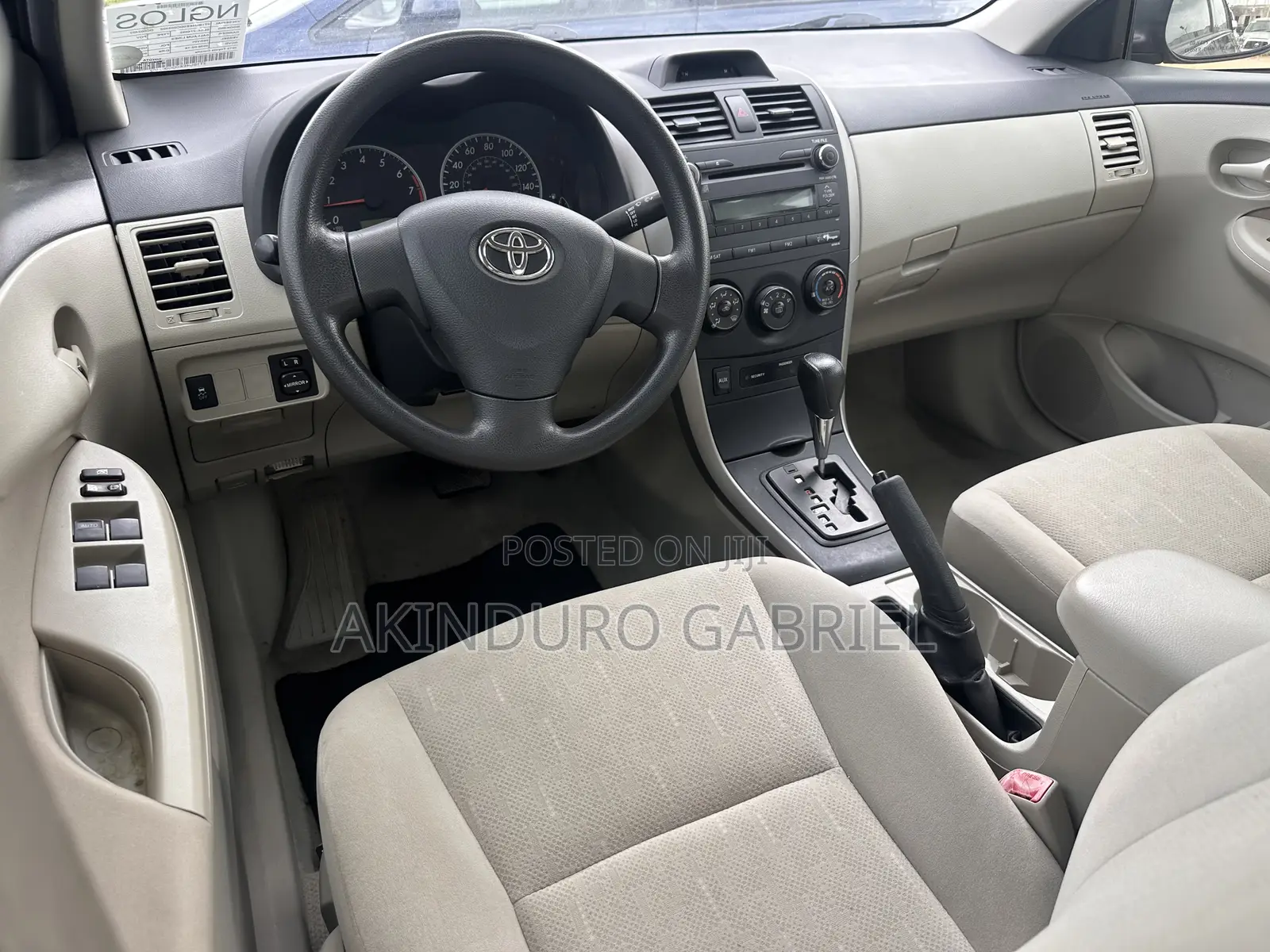 Toyota Corolla LE 4dr Sedan (1.8L 4cyl 4A) 2013 Blue
