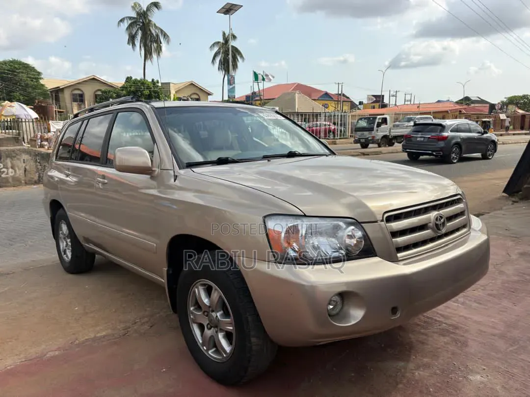 Toyota Highlander 2007 Gold