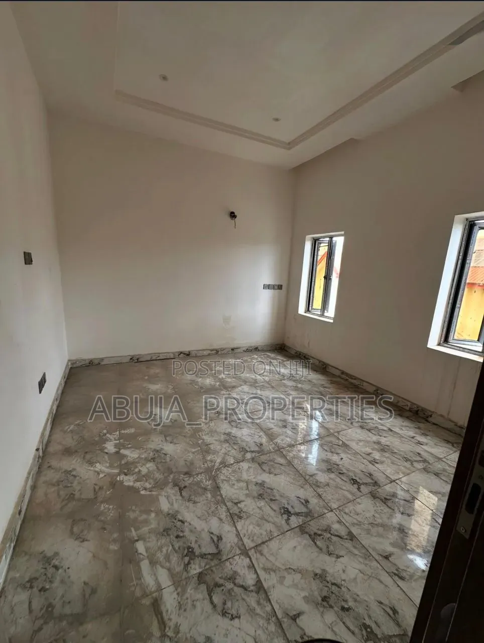 4bdrm Duplex in Utako for sale