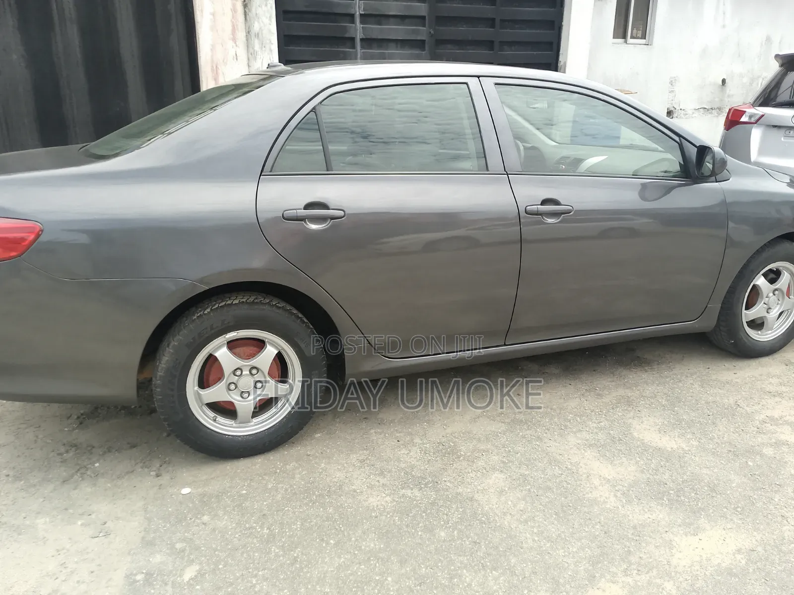Toyota Corolla LE 4dr Sedan (1.8L 4 cyl 4A) 2009 Gray