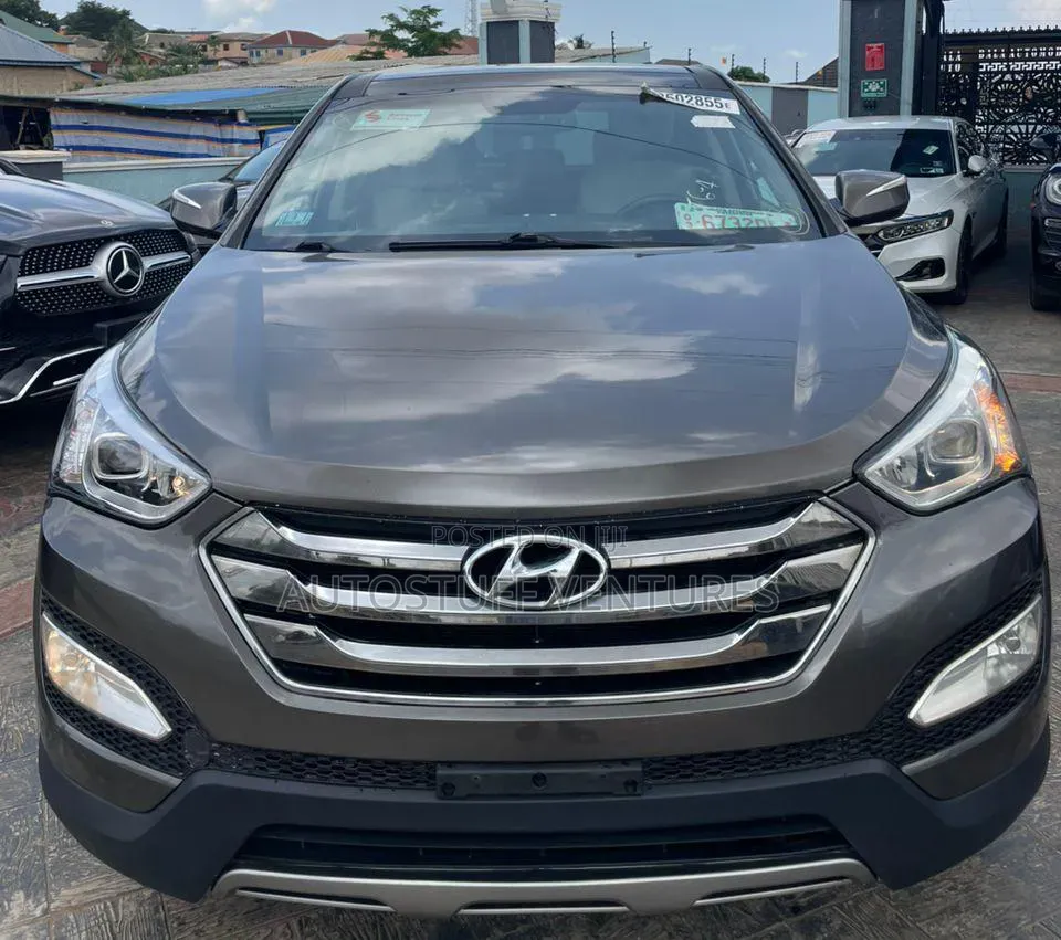 Hyundai Santa Fe 2013 Gray
