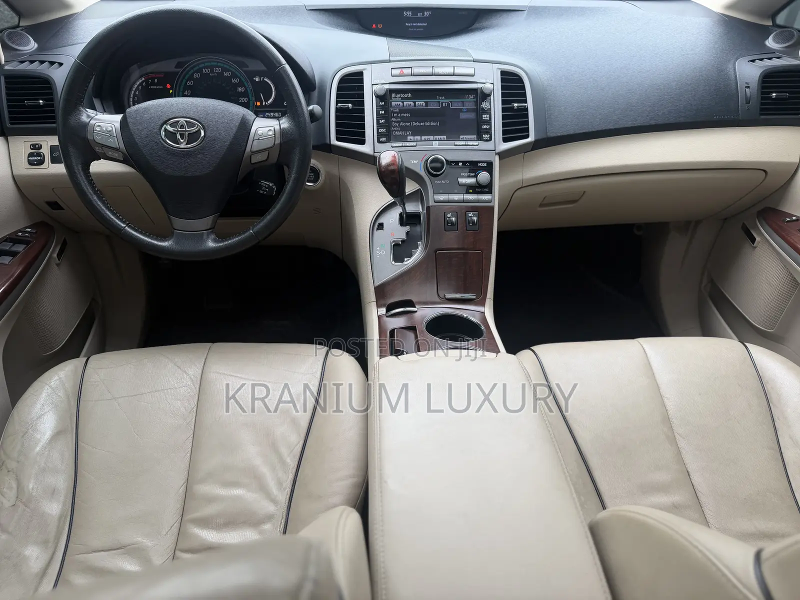 Toyota Venza V6 AWD 2010 Brown