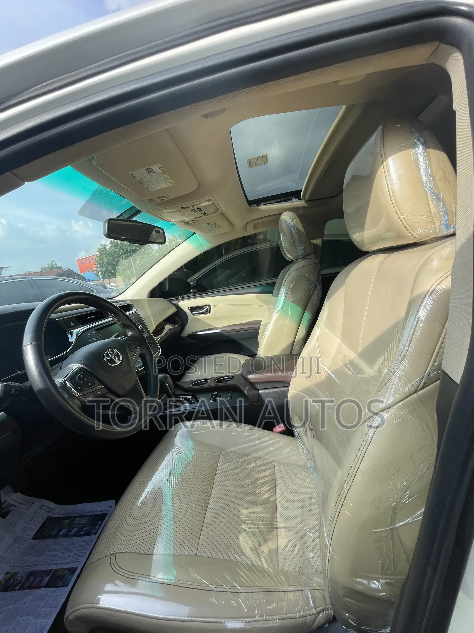 Toyota Avalon Hybrid Limited 2013 White