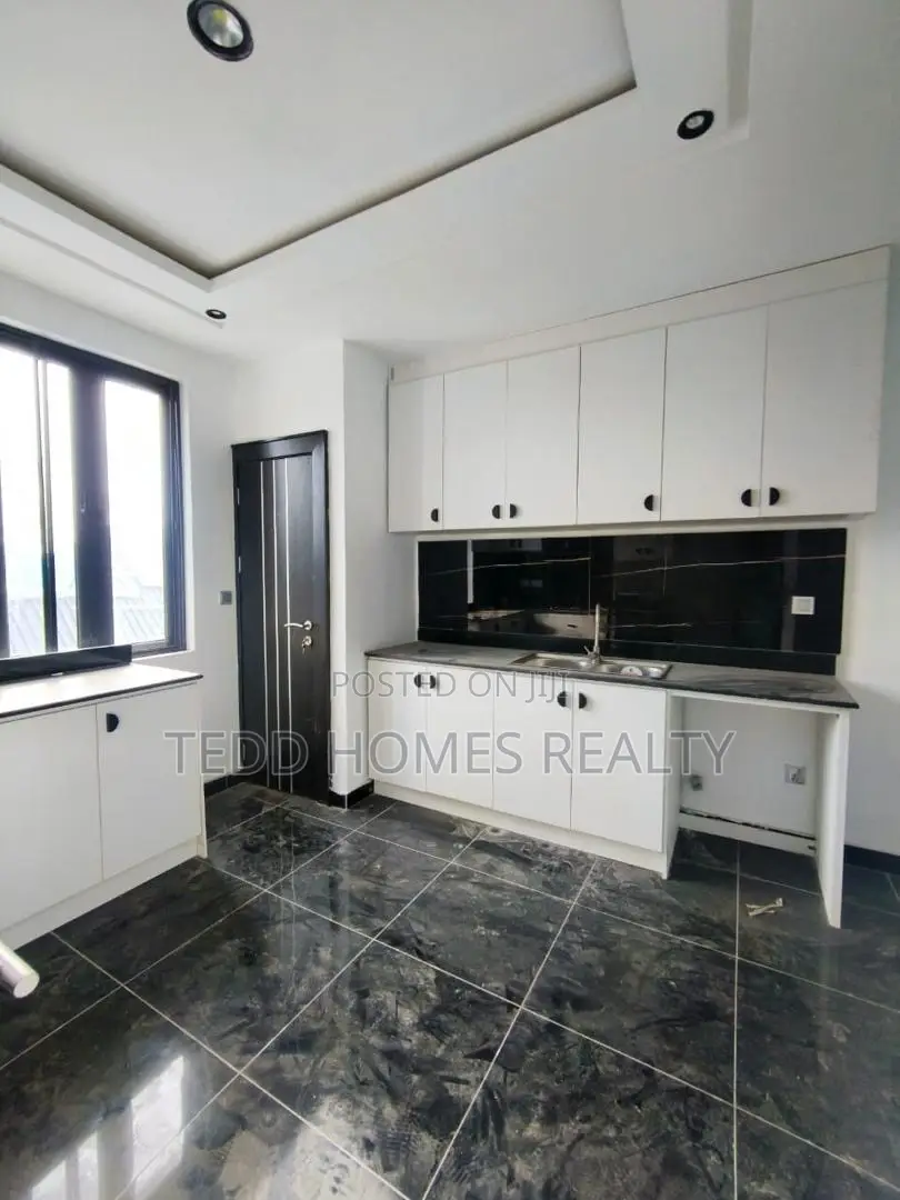 3bdrm Apartment in Ikate for rent