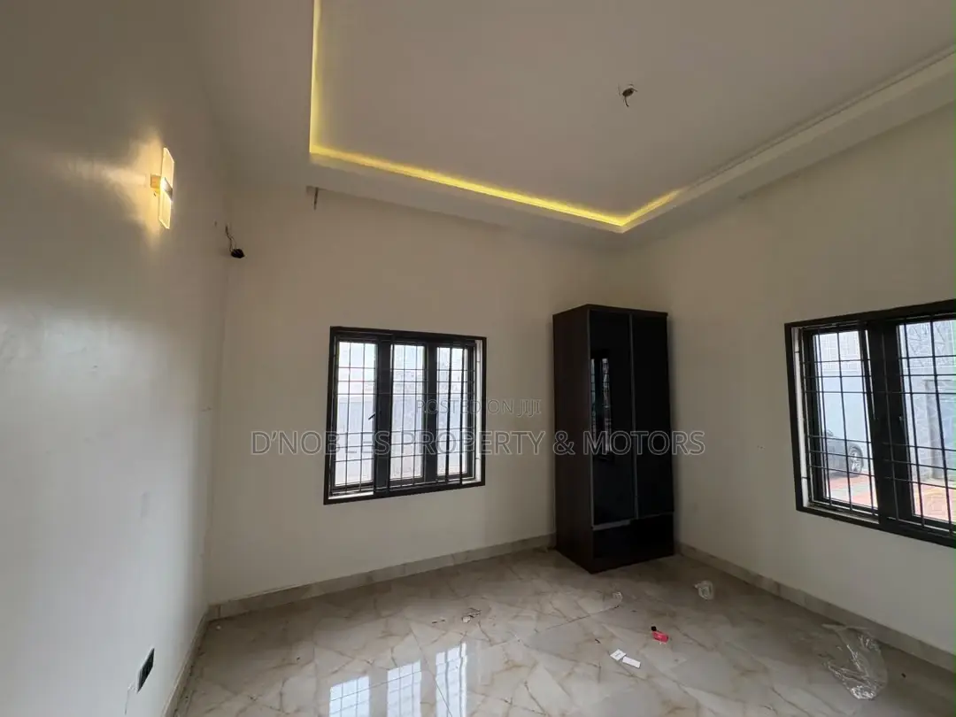 2bdrm Block of Flats in Wuye for rent
