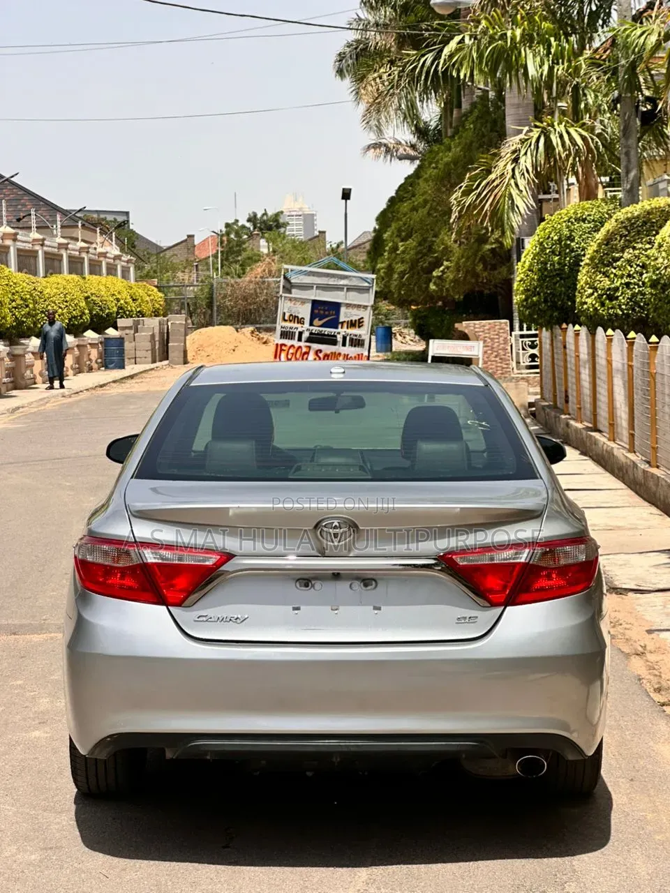 Toyota Camry 2016 Gold