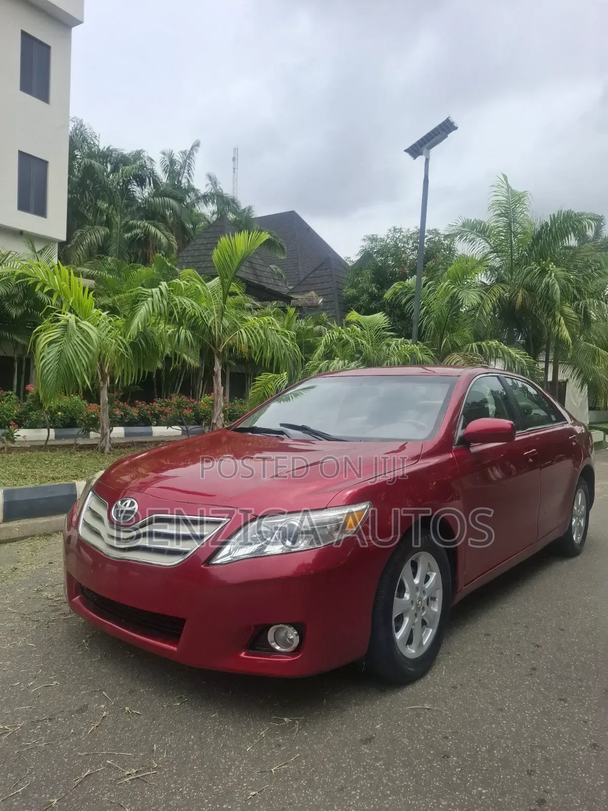 Toyota Camry 2011 Red