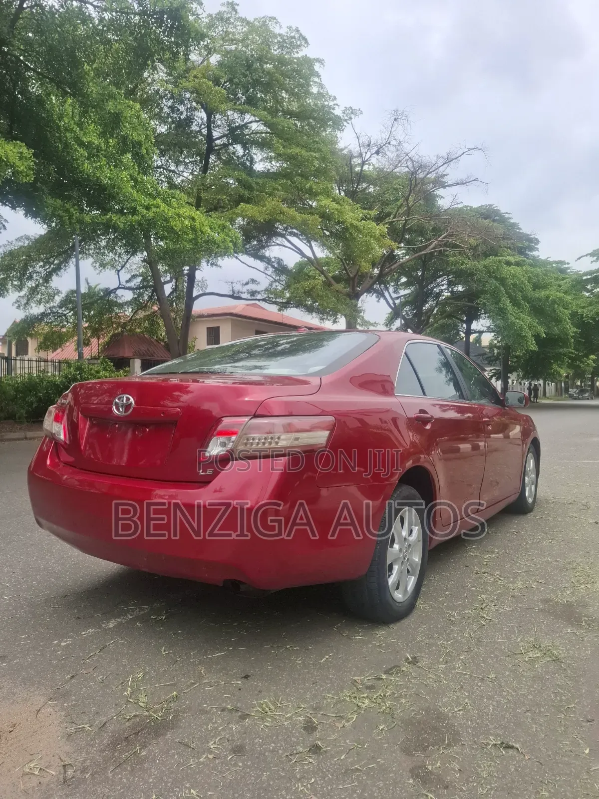 Toyota Camry 2011 Red