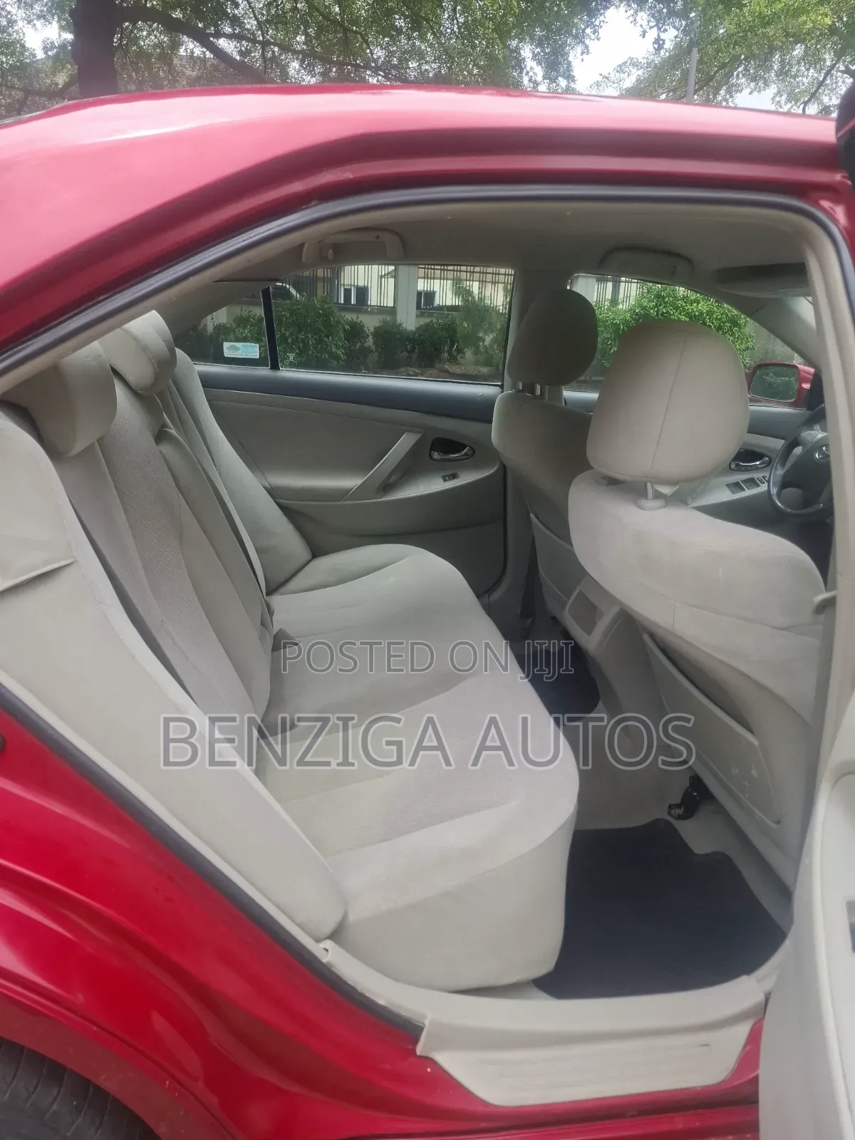 Toyota Camry 2011 Red