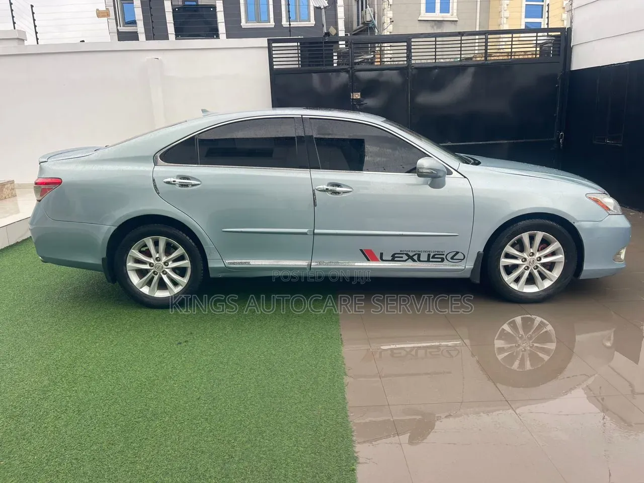 Lexus ES 350 2011 Blue