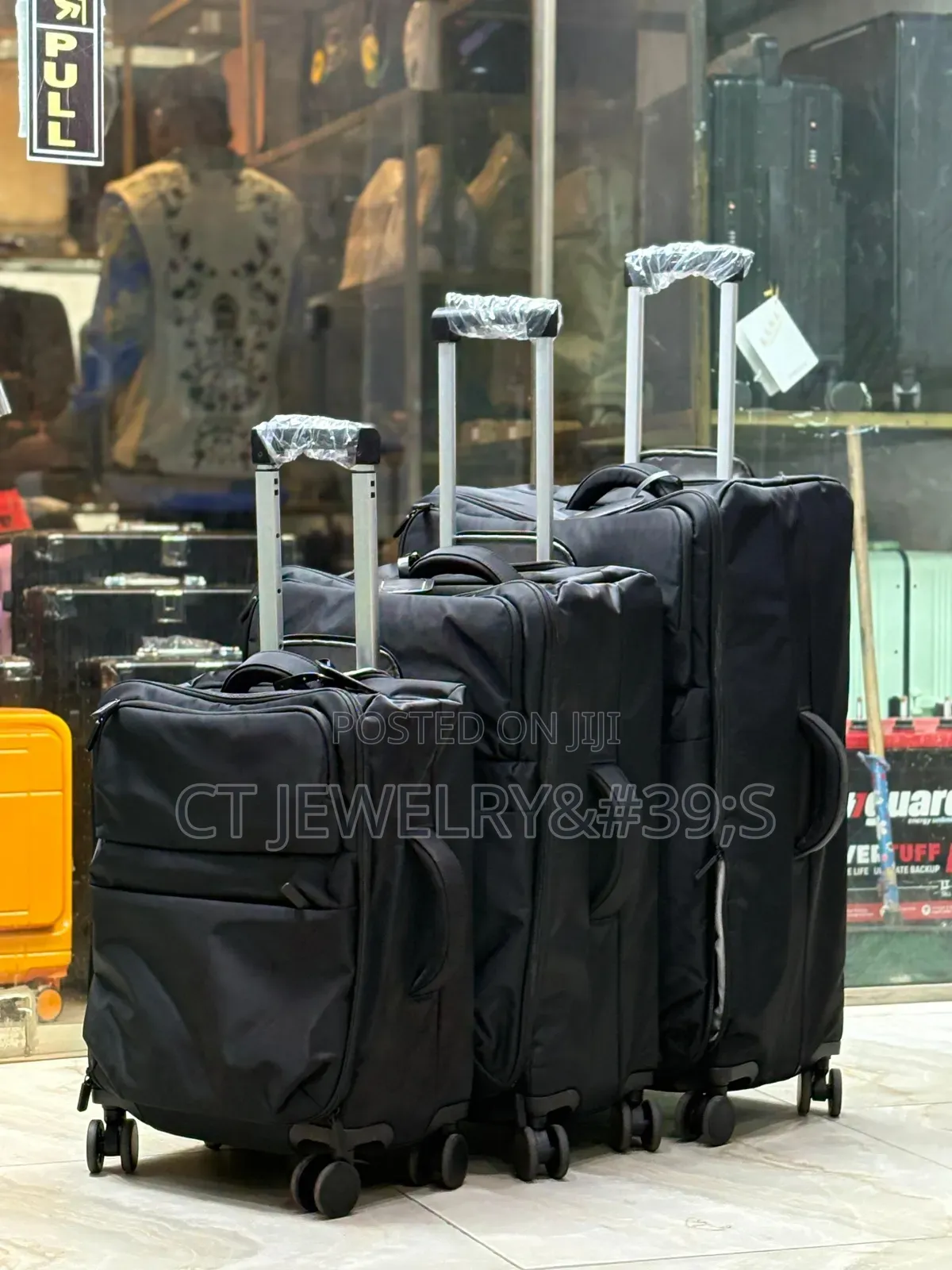 Luxury Brand New 3in1 Trolley Luggage Set Strong Wheels 360° Rotation