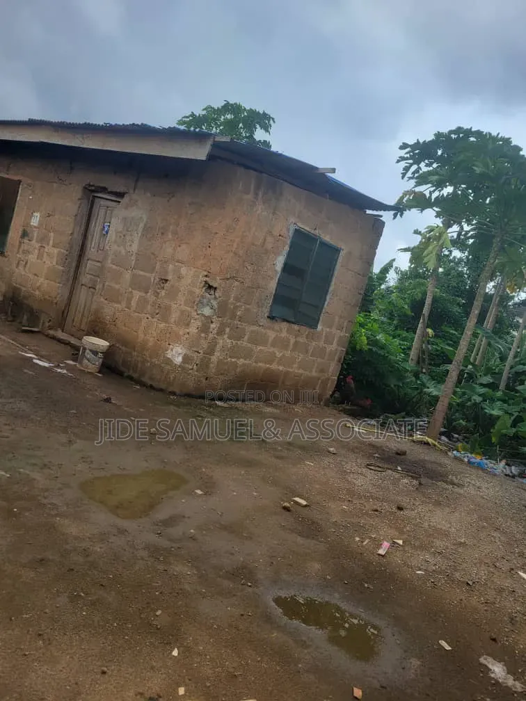 Full Plots of Land at Onibeji Ayobo Lagos