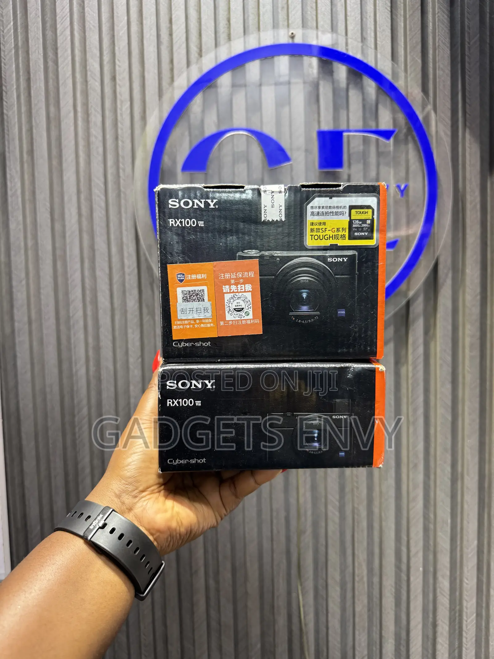 Sony Rx100 Vii Digital Camera