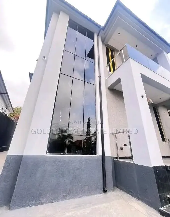 4bdrm Duplex in Apo Resettlement for sale