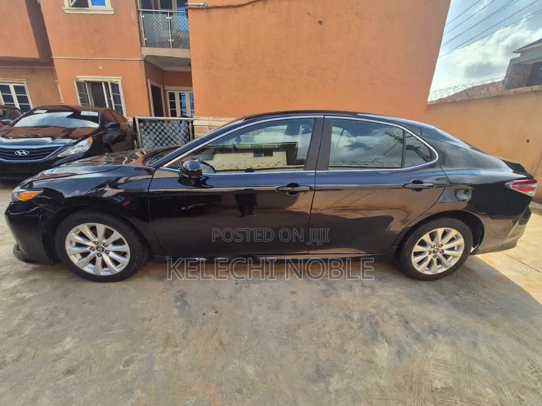 Toyota Camry 2019 Black