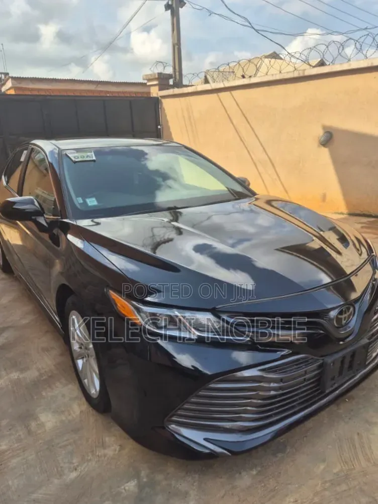 Toyota Camry 2019 Black
