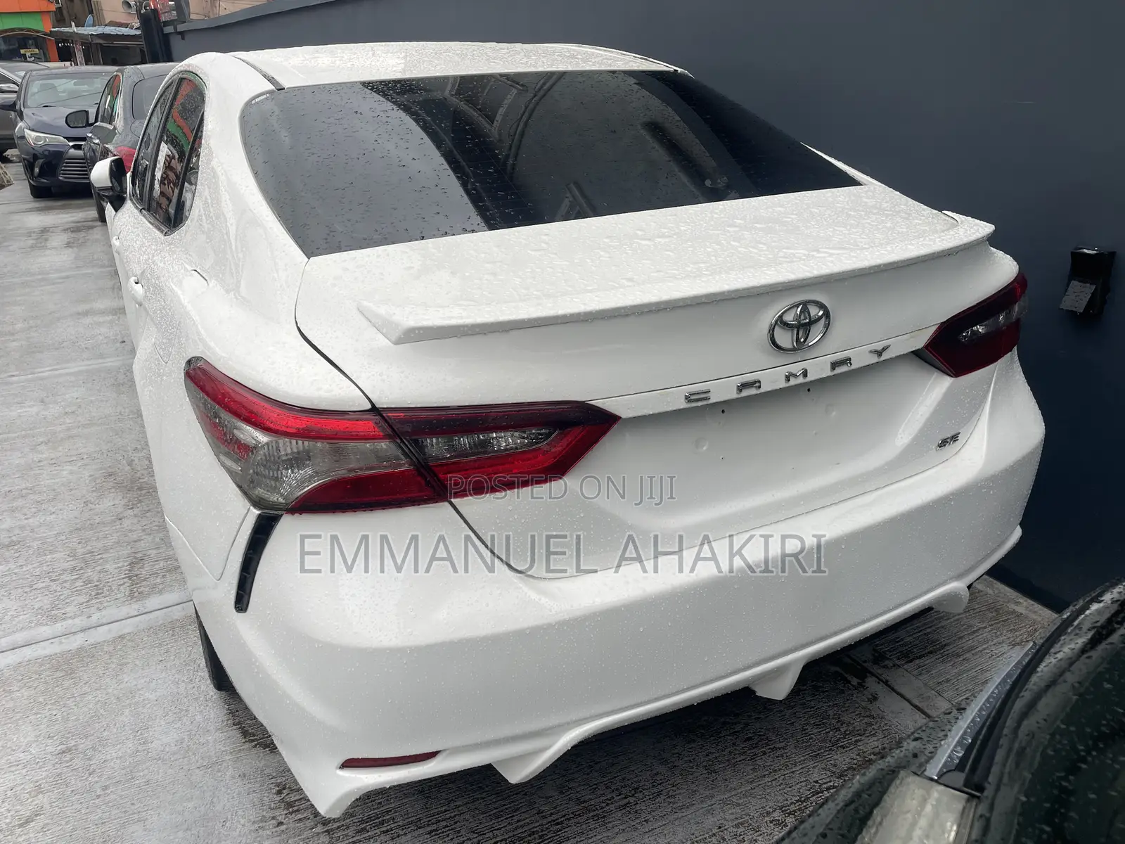 Toyota Camry 2018 White