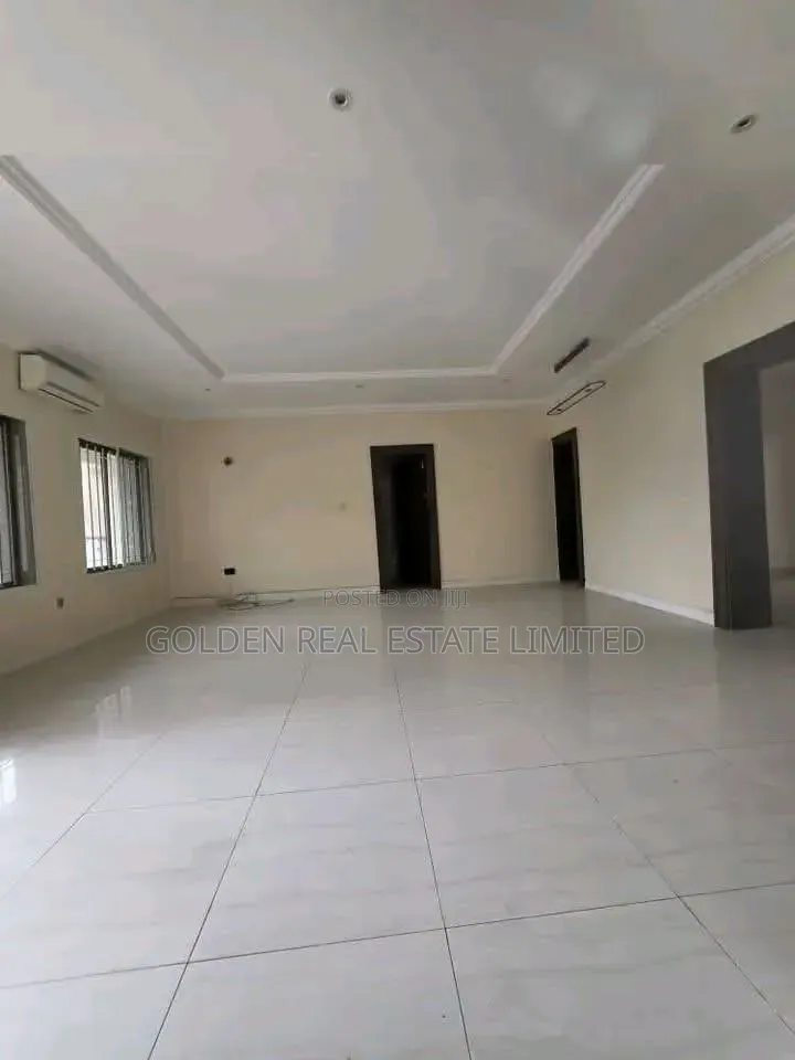 3bdrm Apartment in Asokoro for rent