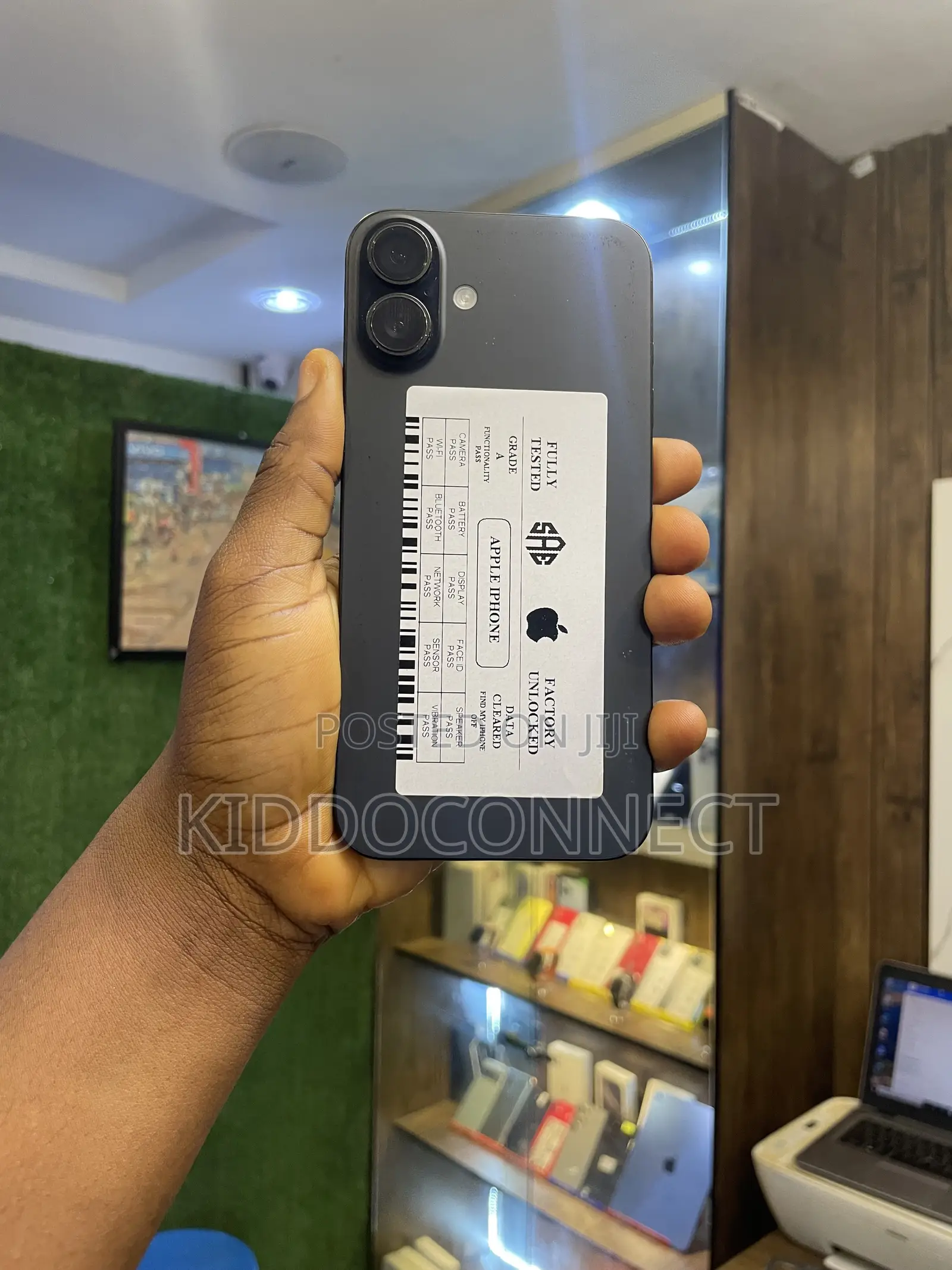 Apple iPhone 16 Plus 128 GB Black