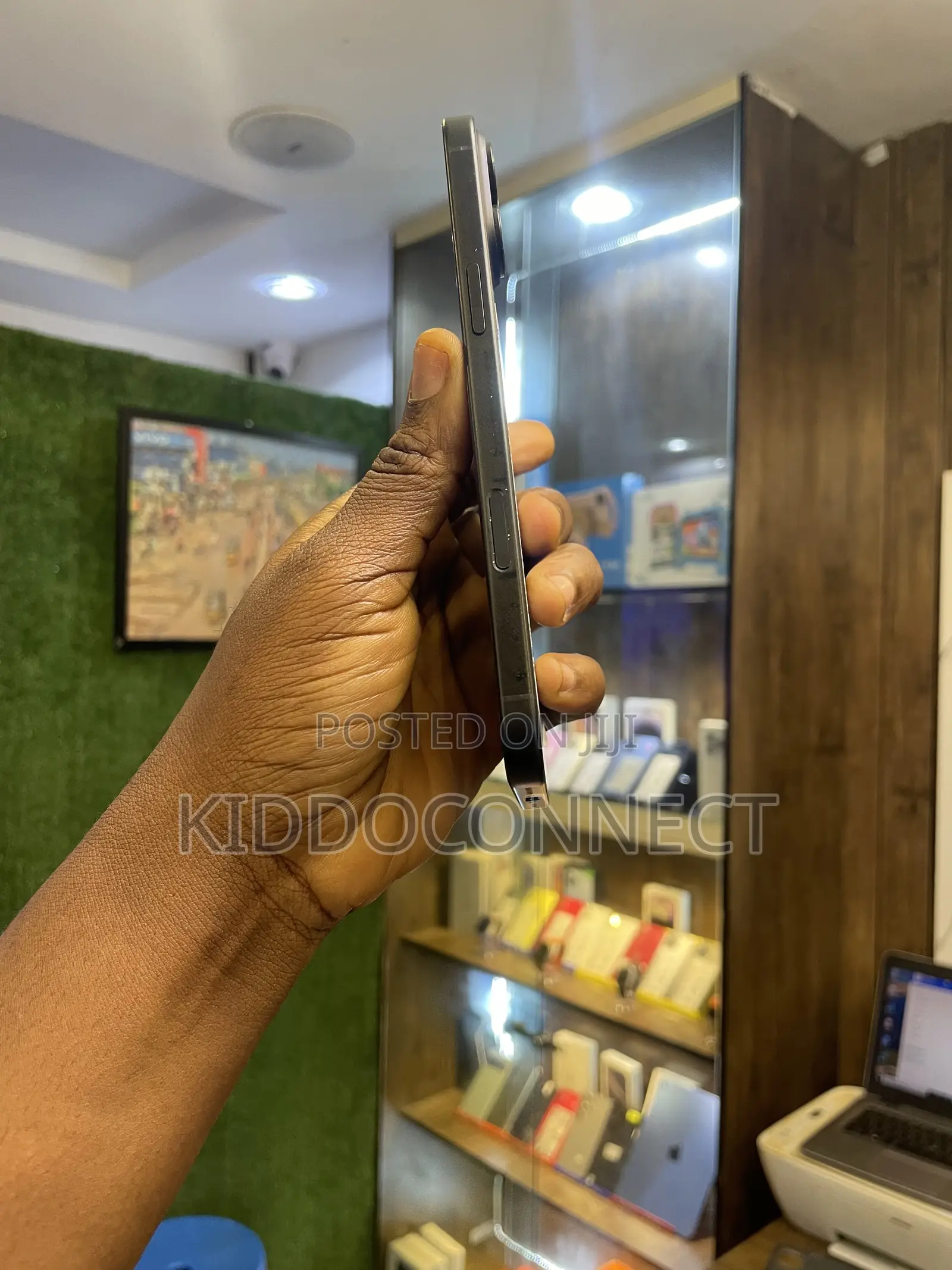 Apple iPhone 16 Plus 128 GB Black