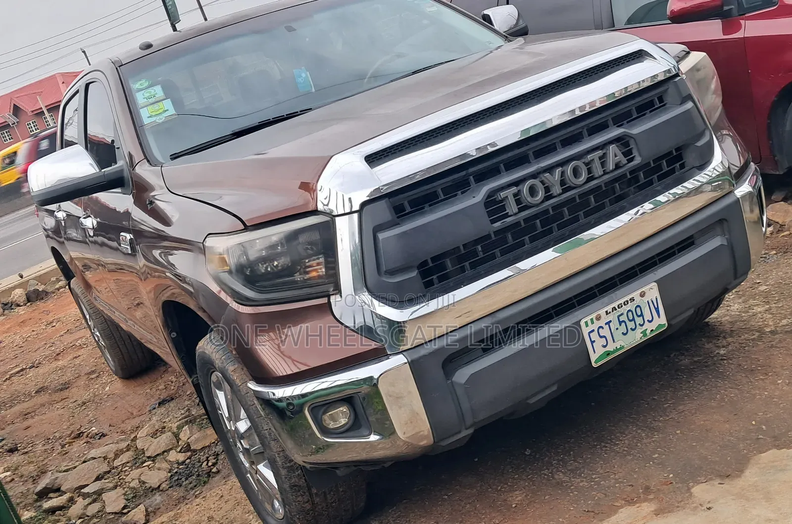 Toyota Tundra 2014 Brown