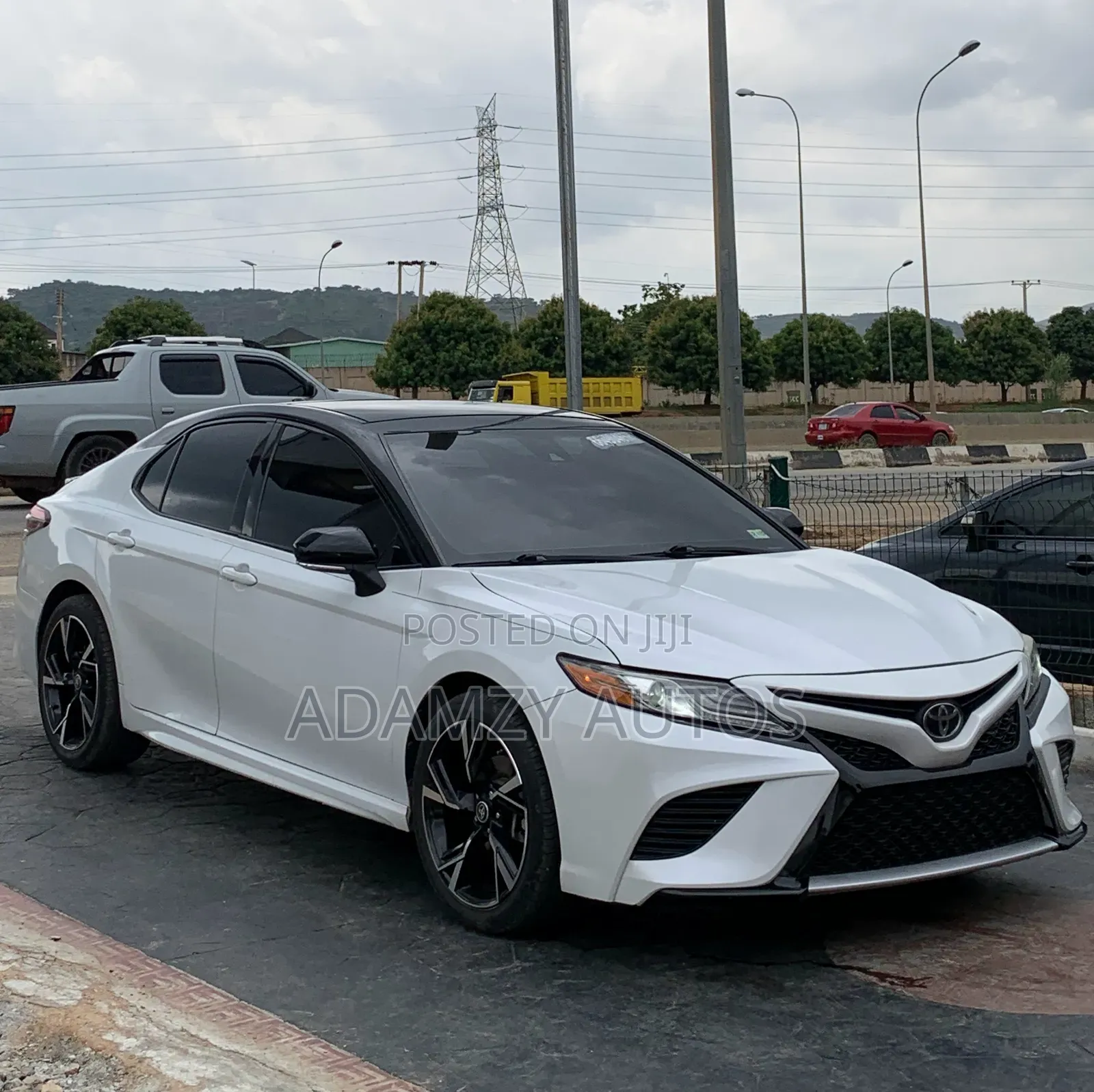 Toyota Camry 2020 White