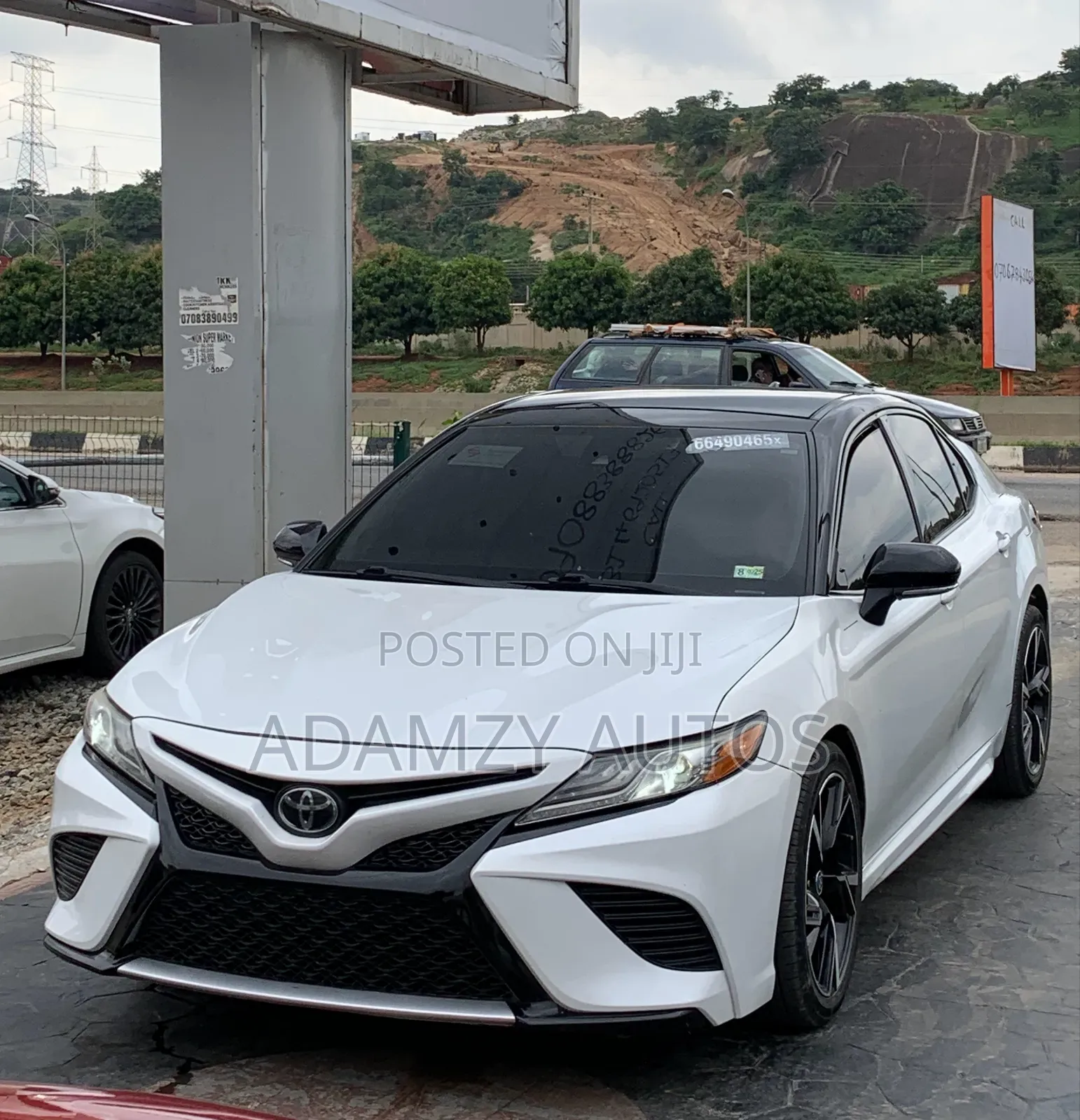 Toyota Camry 2020 White