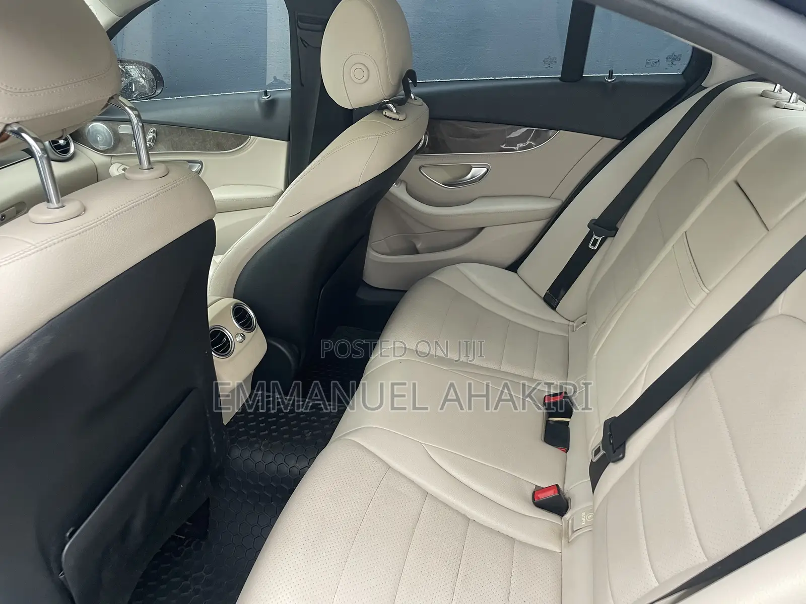 Mercedes-Benz C300 2015 Blue