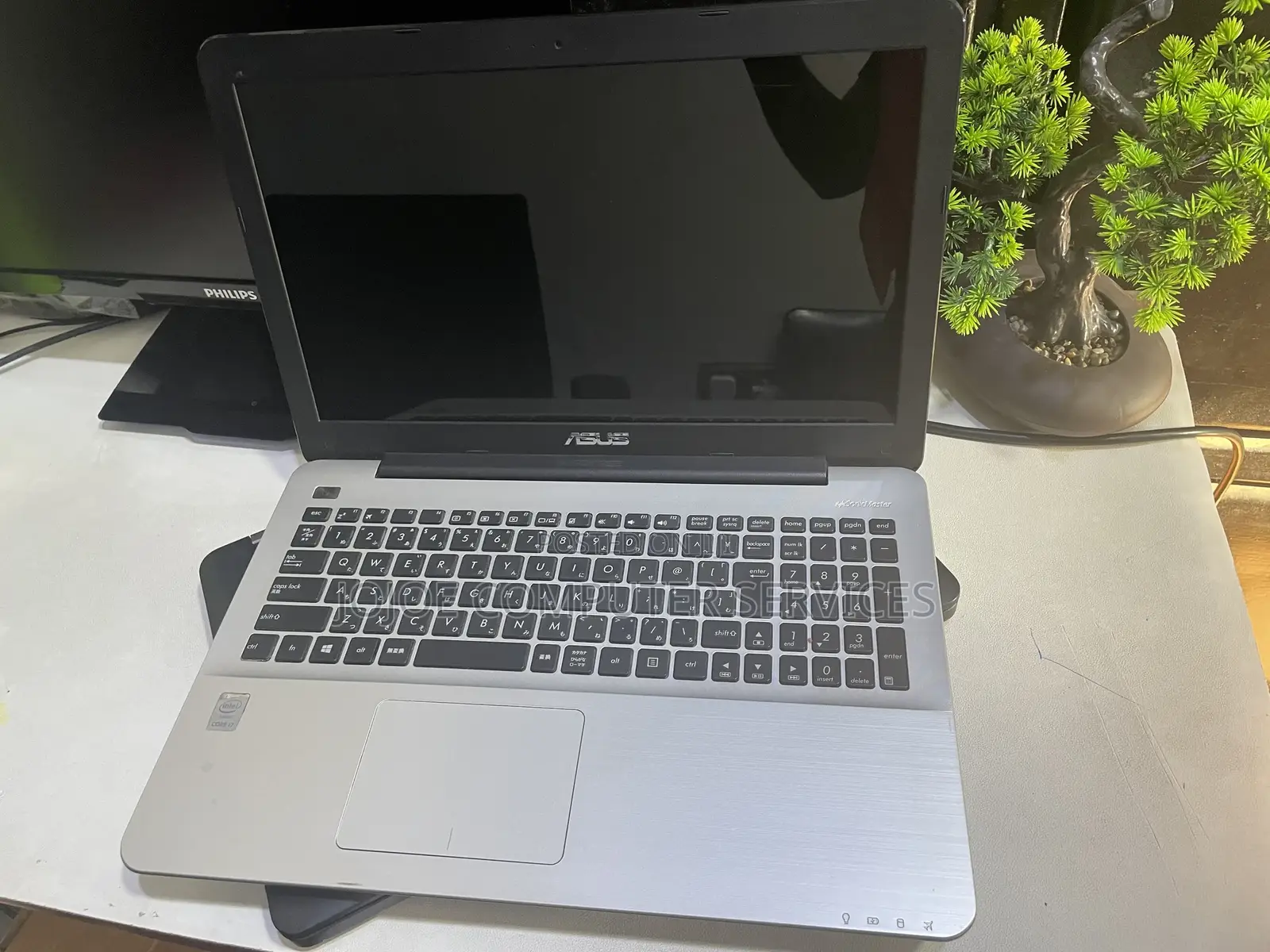 Laptop Asus X555LA 8GB Intel Core i7 HDD 500GB