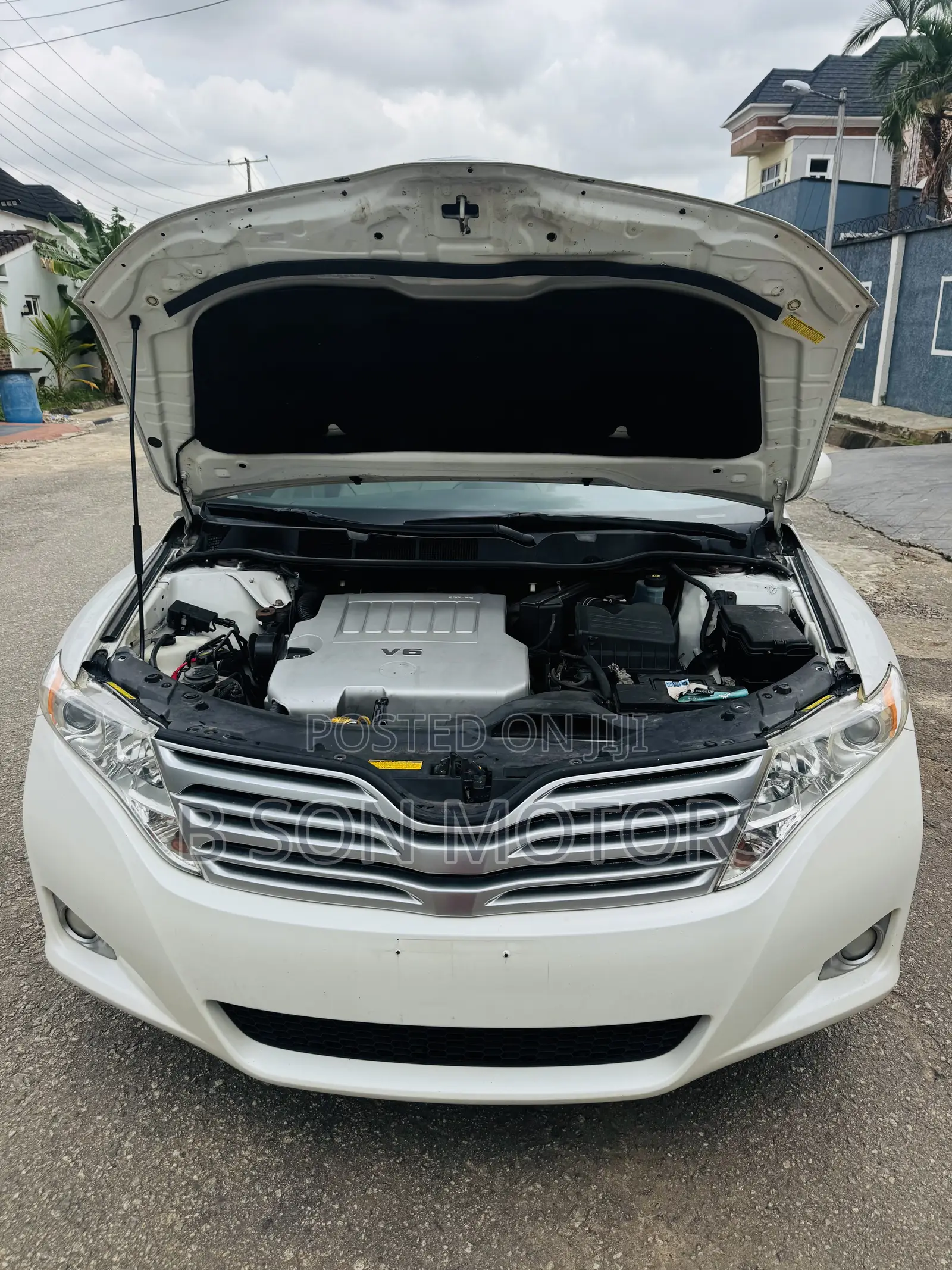 Toyota Venza V6 AWD 2010 White