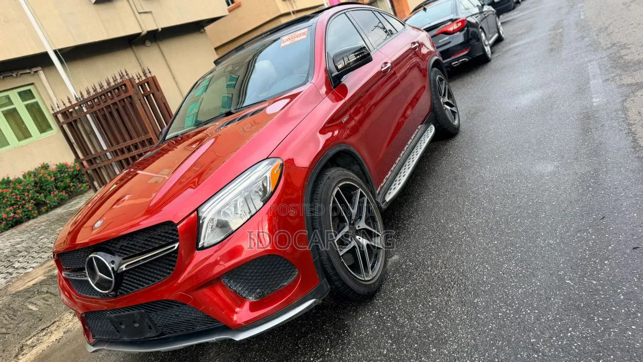 Mercedes-Benz GLE-Class 2016 Red
