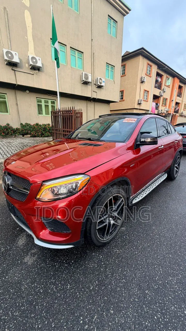 Mercedes-Benz GLE-Class 2016 Red