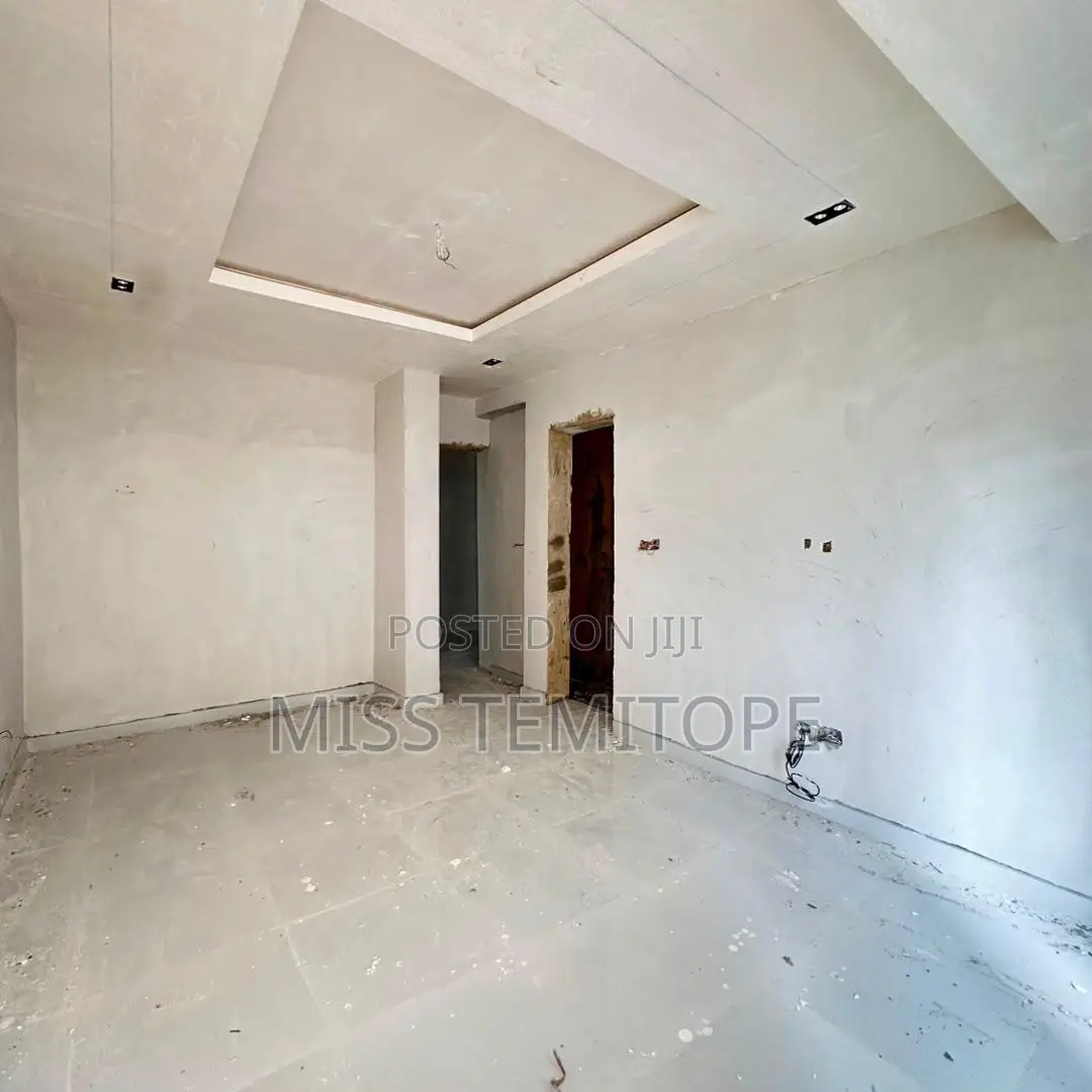 2bdrm Apartment in Ikate for sale