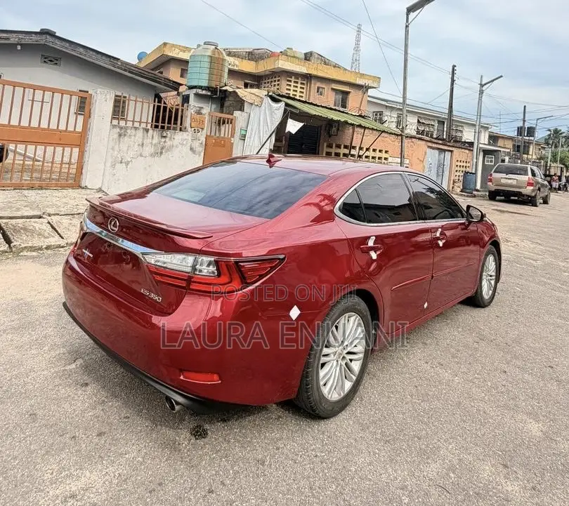 Lexus ES 350 FWD 2013 Red