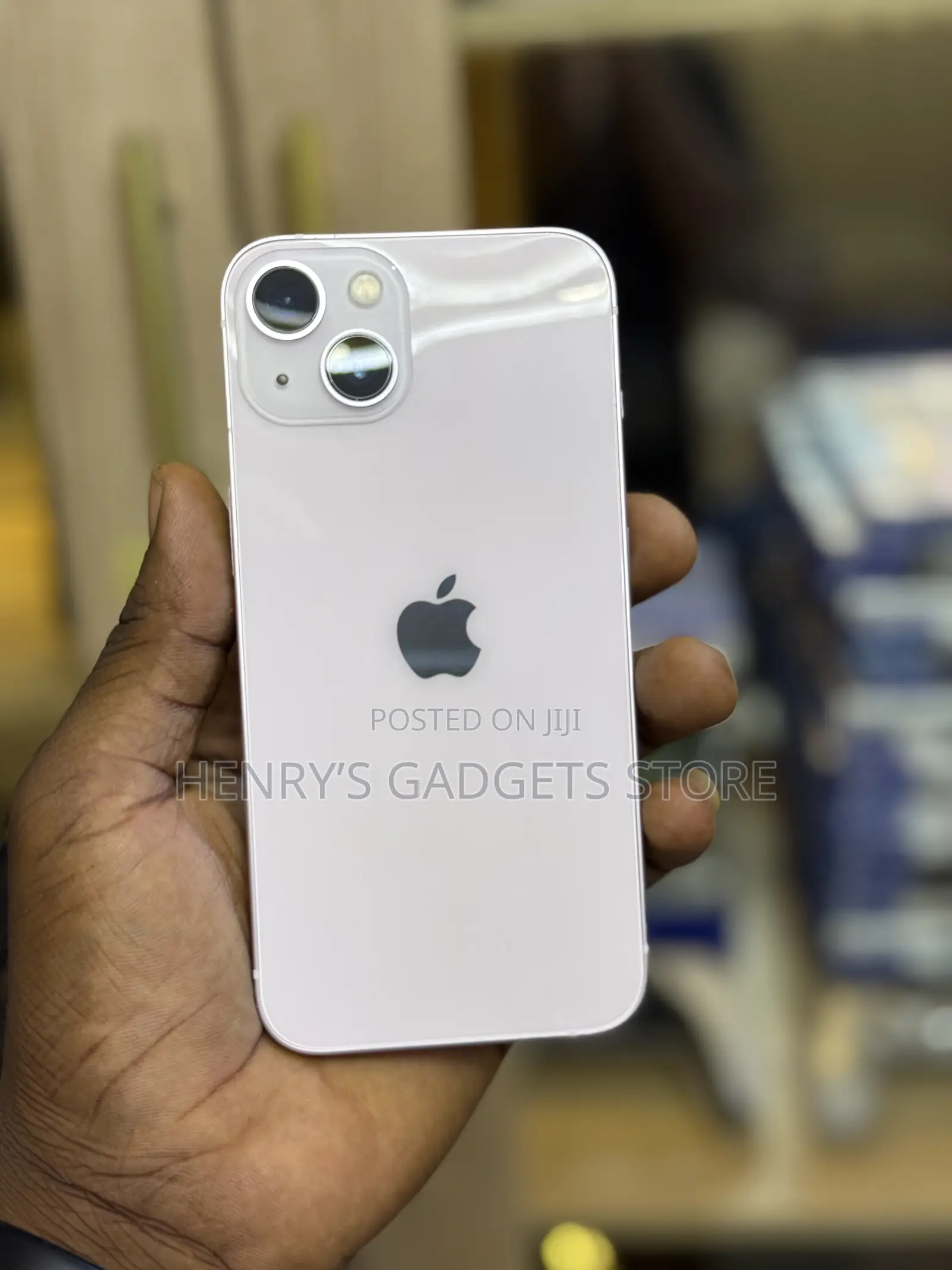 Apple iPhone 13 256 GB Pink