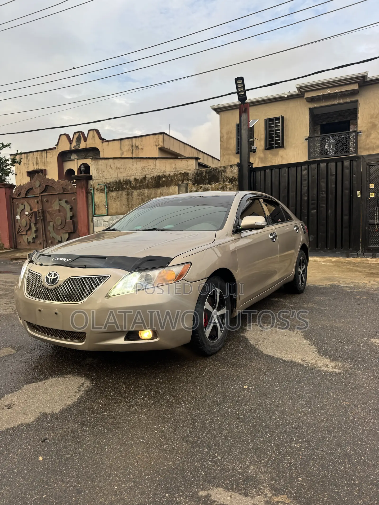 Toyota Camry LE 4dr Sedan (2.4L 4cyl 5A) 2008 Gold